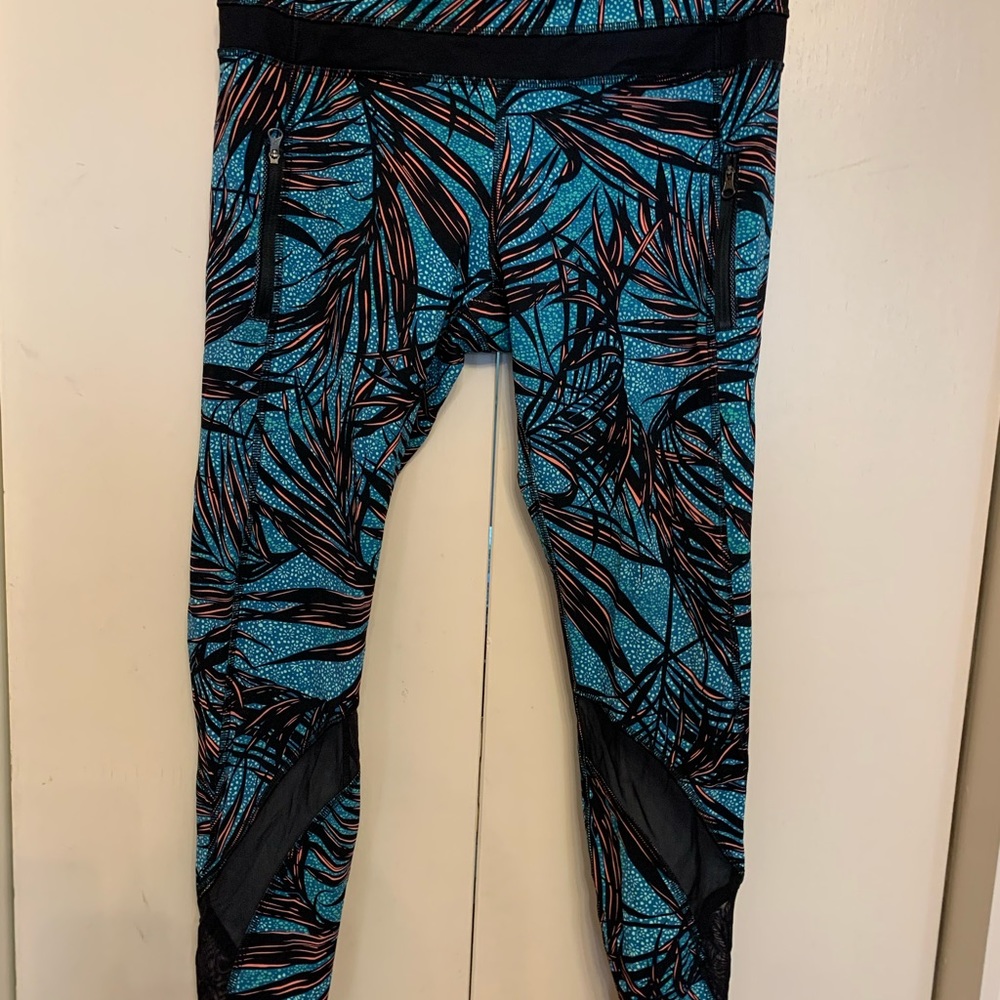 Lululemon Inspire Tight Crop legging
